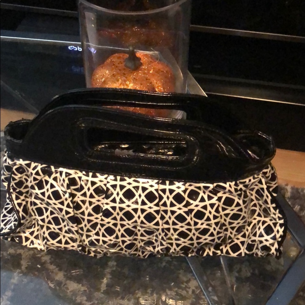 Vera Bradley Handbag Good Condition - Picture 3 of 7